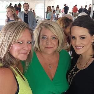 Meet your Posher, Tania